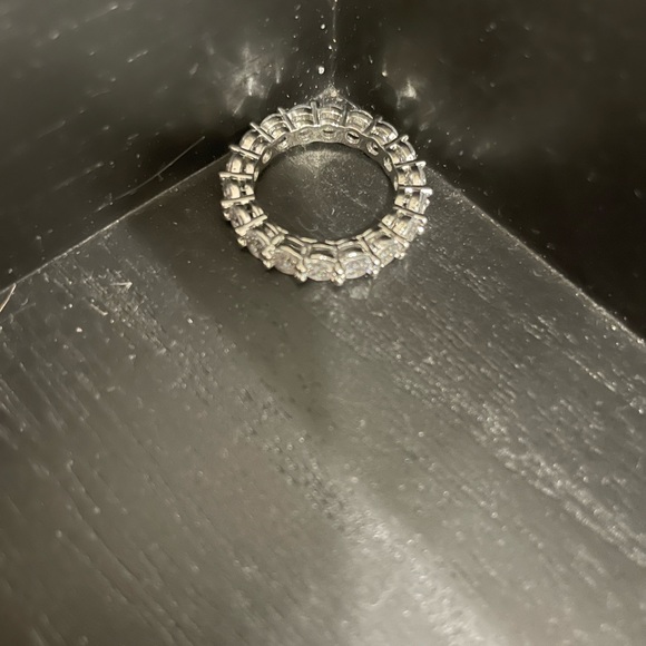 BRAND NEW! Silver ring | size 7 - Picture 4 of 4